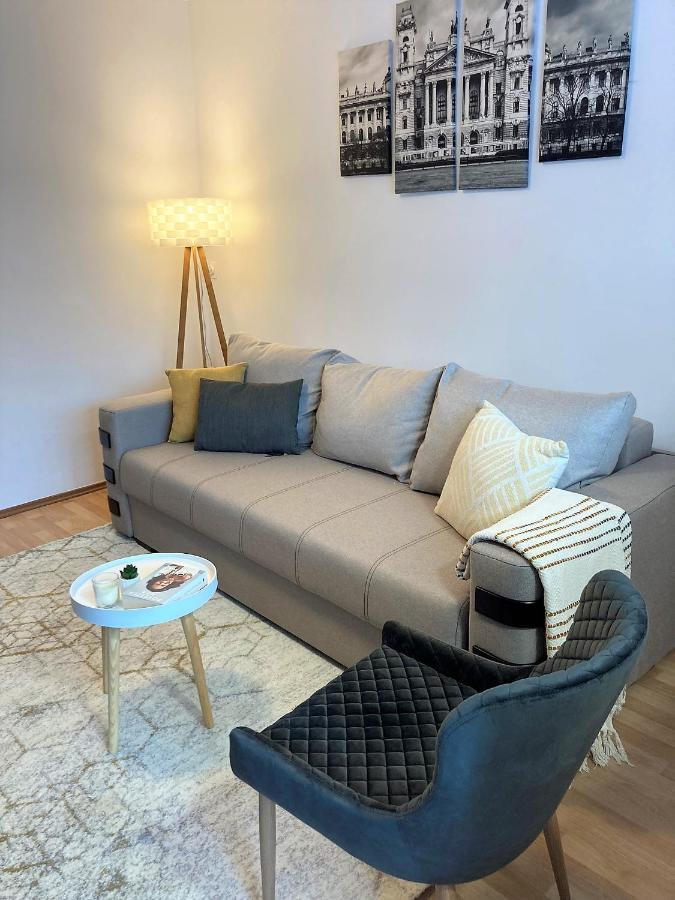 Lovely Apartment In A Quiet Area Cluj-Napoca Ngoại thất bức ảnh